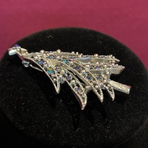 HOLIDAY🎄🎄SILVER STARRS Silver AB Rhinestone Tree BROOCH - Picture 6 of 9